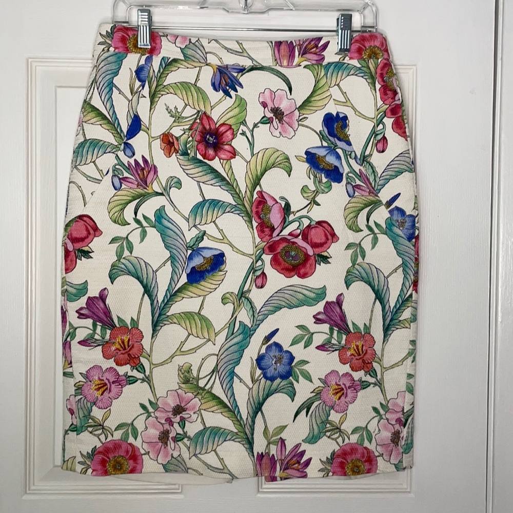Ann Taylor Floral Pencil Skirt Women’s Size 8
